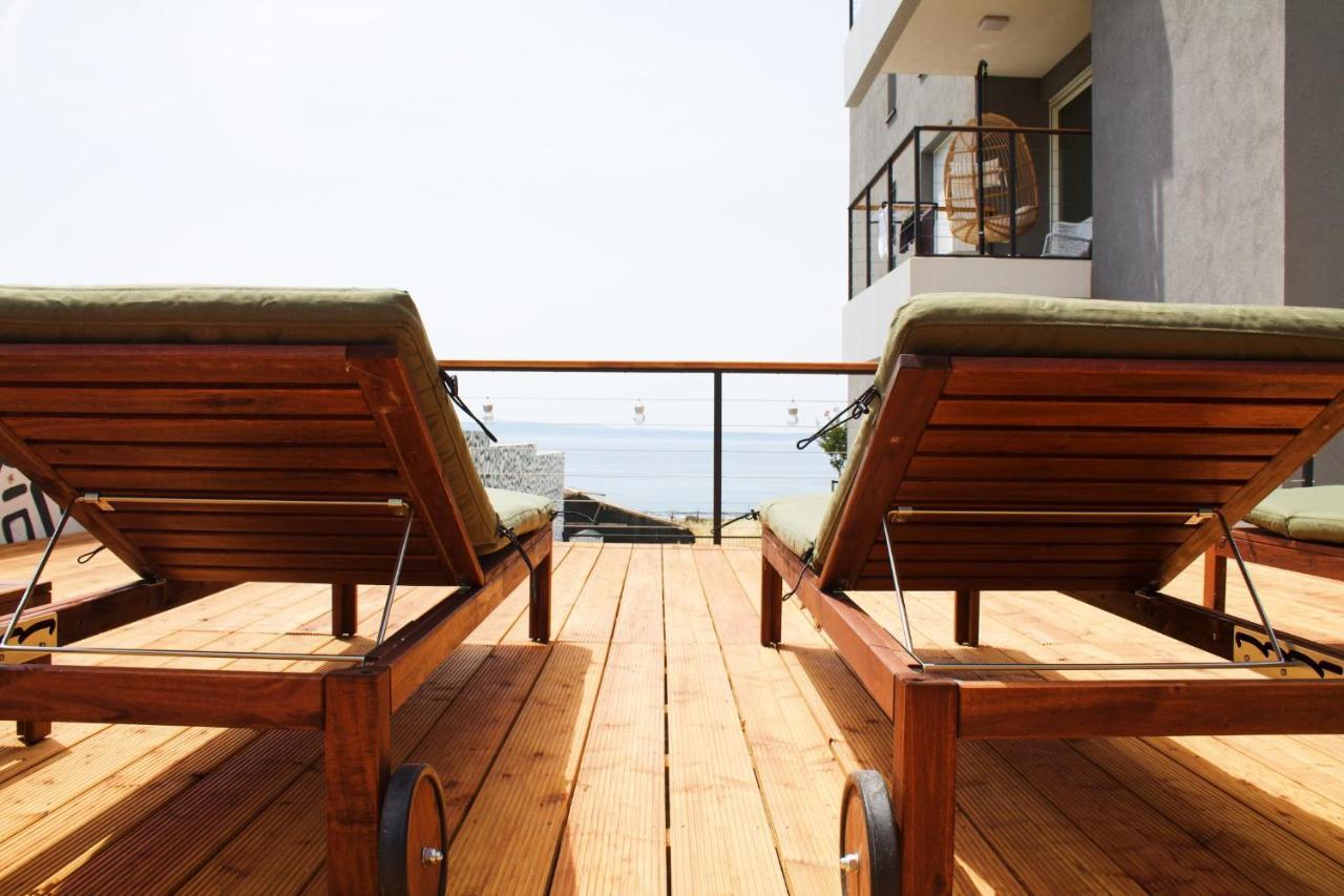 Cozy Seaside Apartment With Pool & Terrace สปลิท ภายนอก รูปภาพ
